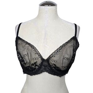 Victoria's Secret Black Floral Lace Lined Bra 38D